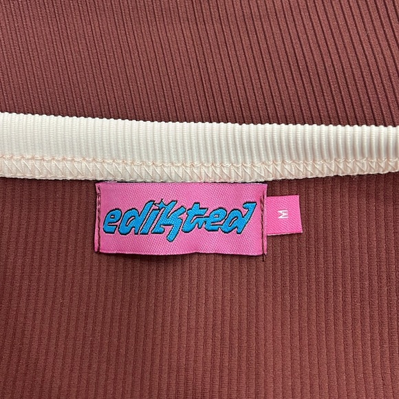 edikted | Sutton Contrast Ribbed Mini-Skirt - Picture 4 of 7